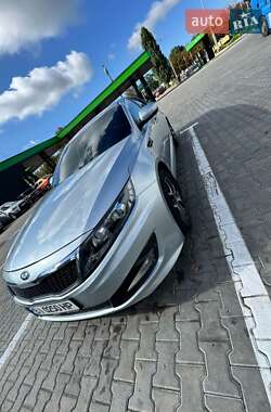 Седан Kia K5 2013 в 