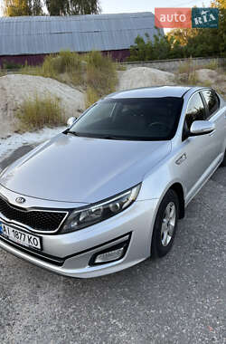 Седан Kia K5 2014 в Броварах