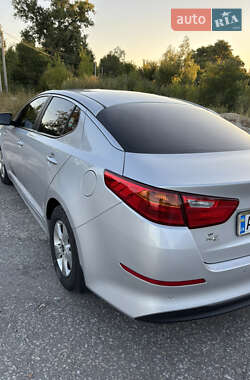 Седан Kia K5 2014 в 