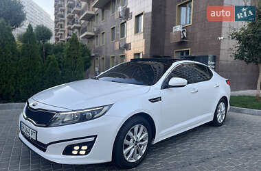 Седан Kia K5 2013 в 