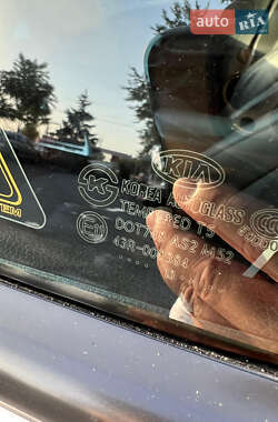 Седан Kia K5 2013 в 