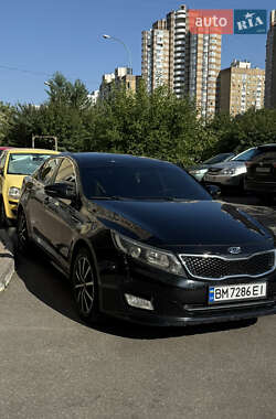 Седан Kia K5 2013 в 