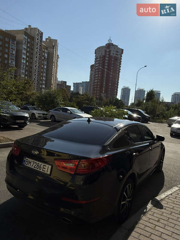 Седан Kia K5 2013 в Киеве