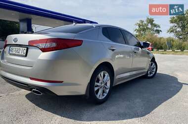 Седан Kia K5 2010 в 