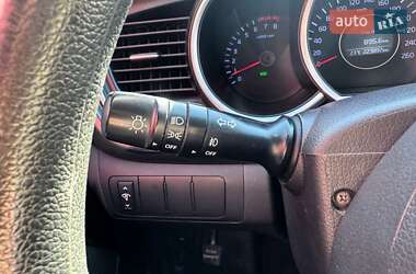 Седан Kia K5 2014 в 