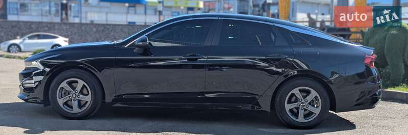 Седан Kia K5 2021 в Киеве