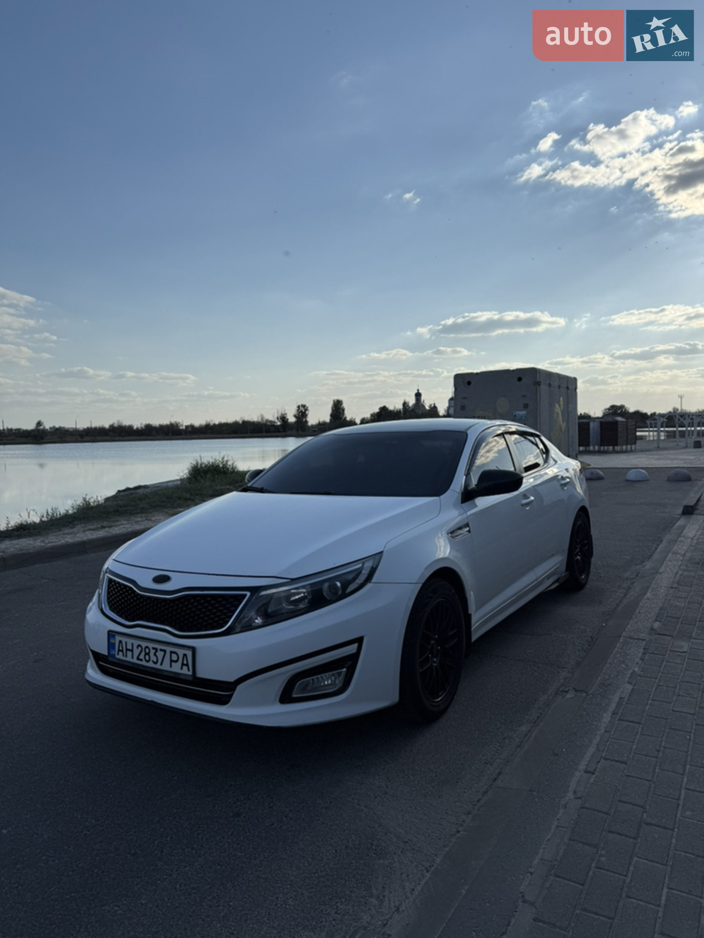 2014 Kia K5 - мініатюра 6