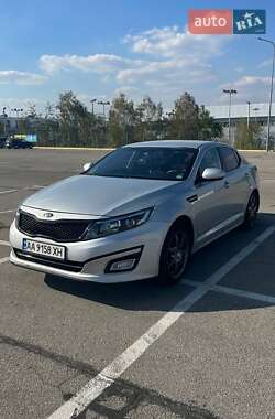 Седан Kia K5 2014 в 