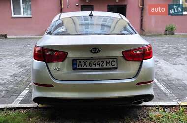 Седан Kia K5 2014 в 