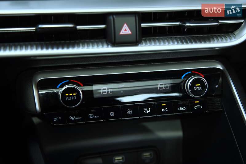 Седан Kia K5 2021 в Харькове