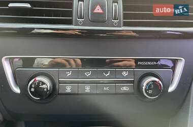 Седан Kia K5 2016 в 