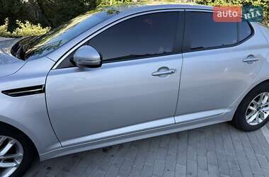Седан Kia K5 2014 в 