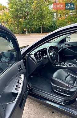 Седан Kia K5 2013 в 