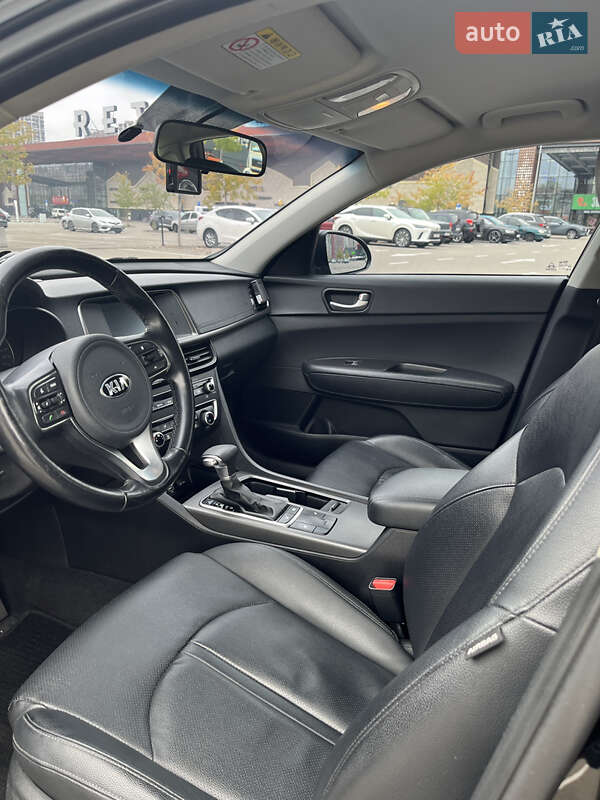 Седан Kia K5 2016 в Киеве фото 10 Седан Kia K5 2016 в Киеве