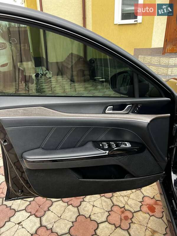 Седан Kia K5 2020 в Белой Церкви