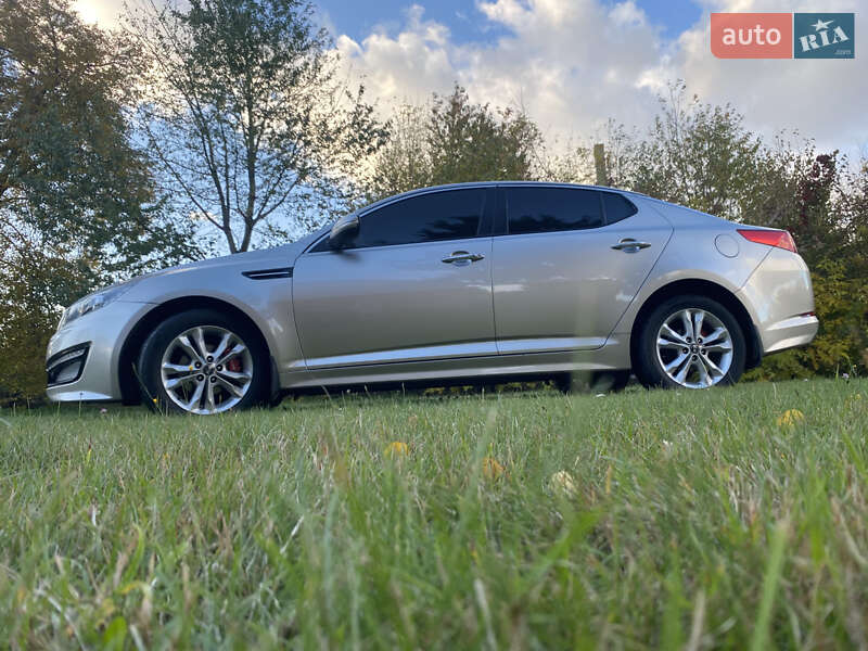 Kia K5 2010 Kia K5 2010