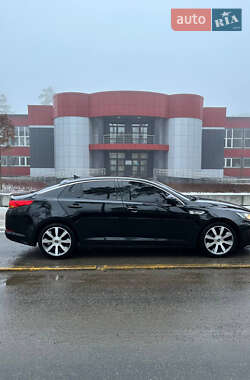 Седан Kia K5 2012 в 