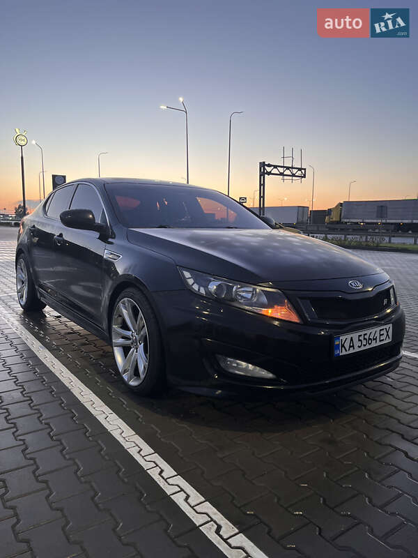 Седан Kia K5 2012 в Києві