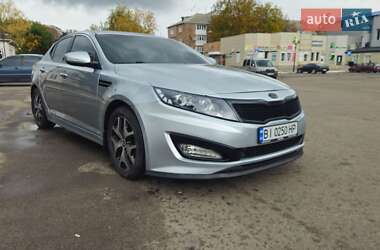 Седан Kia K5 2013 в 