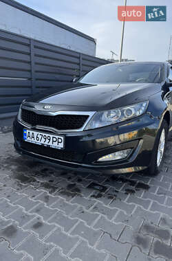 Седан Kia K5 2012 в 