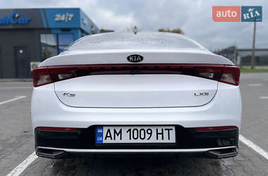 Седан Kia K5 2021 в  фото 12 Седан Kia K5 2021 в