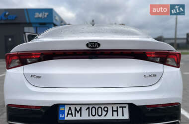 Седан Kia K5 2021 в  фото 18 Седан Kia K5 2021 в