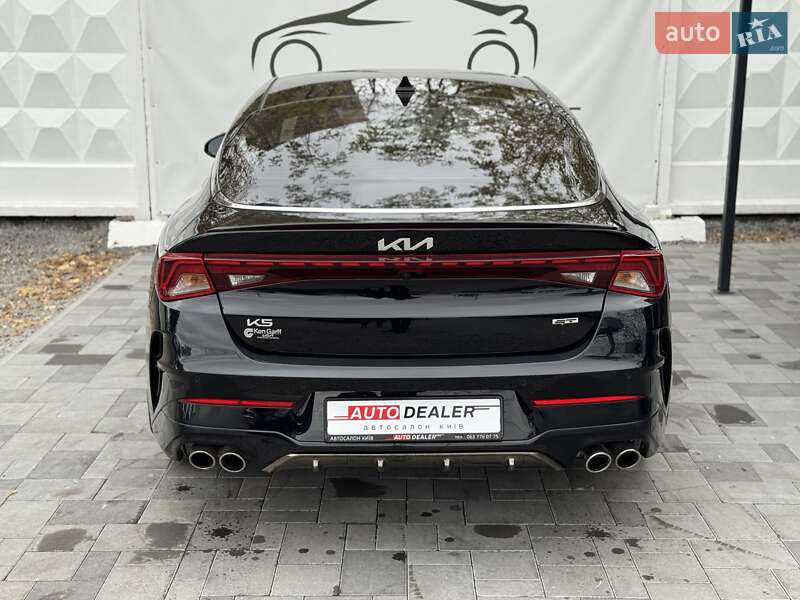 Седан Kia K5 2023 в Києві