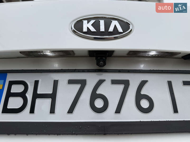 Седан Kia K5 2011 в Одессе фото 33 Седан Kia K5 2011 в Одессе