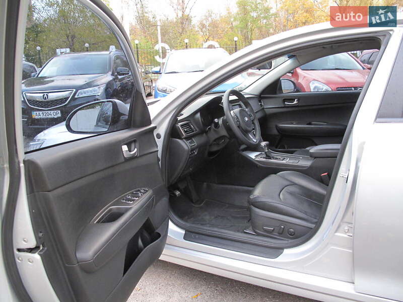 Седан Kia K5 2017 в Киеве фото 10 Седан Kia K5 2017 в Киеве