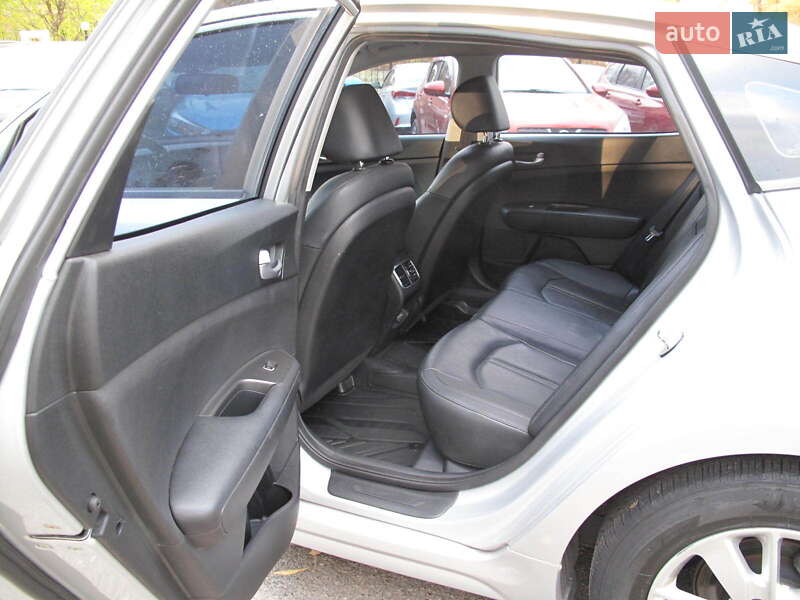 Седан Kia K5 2017 в Киеве фото 21 Седан Kia K5 2017 в Киеве