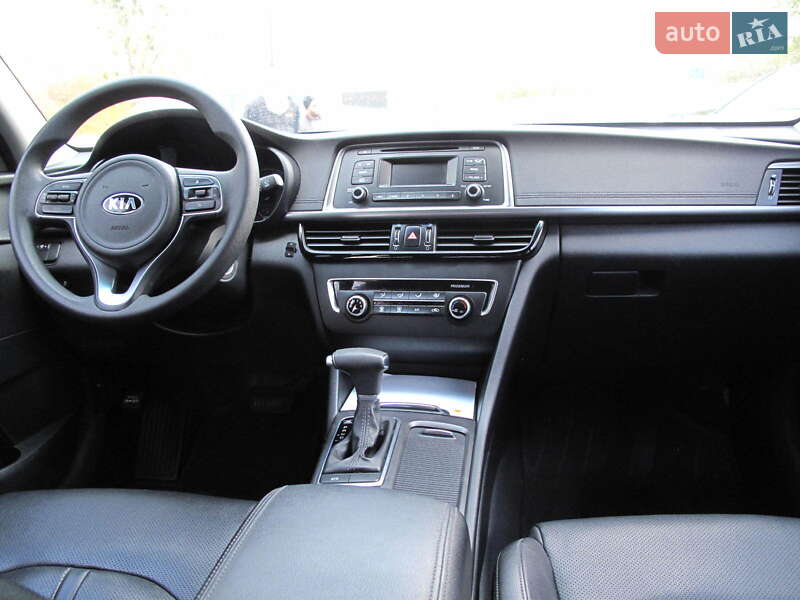 Седан Kia K5 2017 в Киеве фото 26 Седан Kia K5 2017 в Киеве