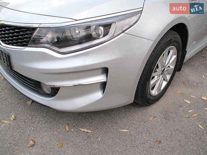 Седан Kia K5 2017 в Киеве фото 41 Седан Kia K5 2017 в Киеве