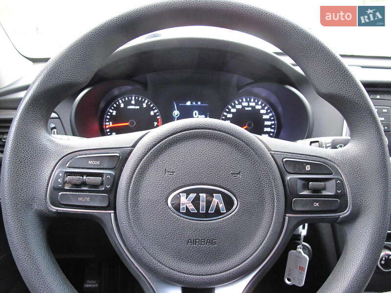 Седан Kia K5 2017 в Киеве фото 61 Седан Kia K5 2017 в Киеве