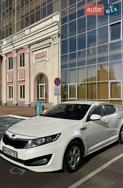 Седан Kia K5 2012 в Одесі