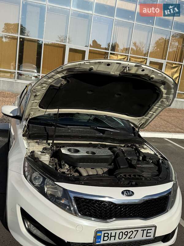 Седан Kia K5 2012 в Одесі фото 22 Седан Kia K5 2012 в Одесі