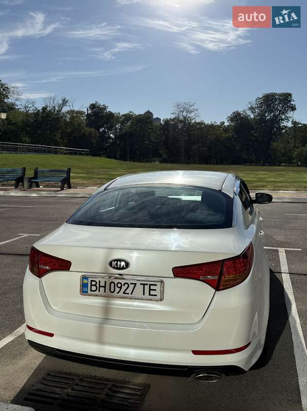 Седан Kia K5 2012 в Одесі фото 28 Седан Kia K5 2012 в Одесі