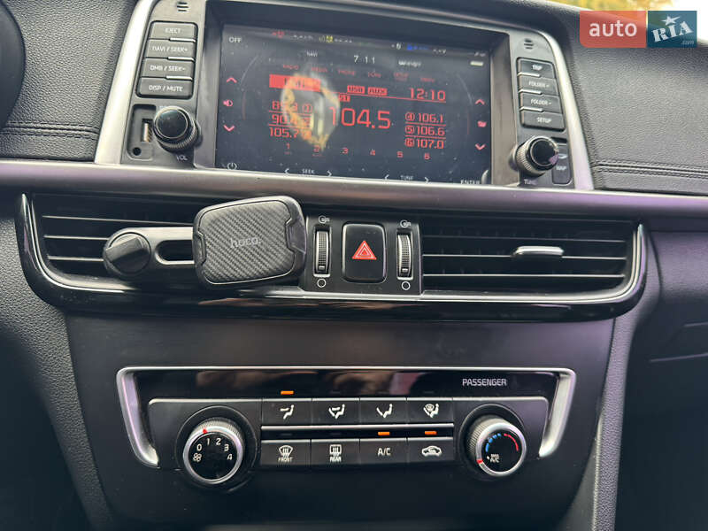 Седан Kia K5 2016 в Харькове