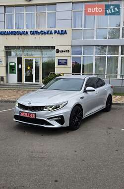 Седан Kia K5 2018 в Одессе