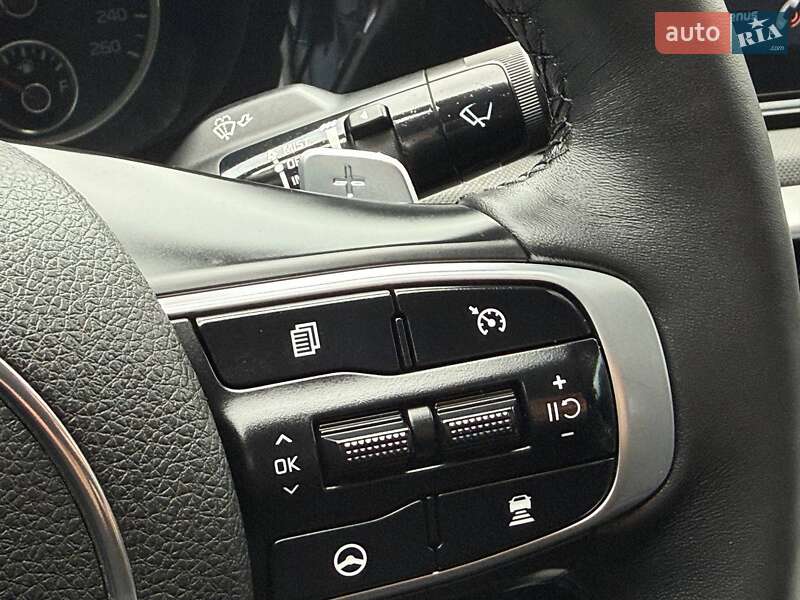 Седан Kia K5 2020 в Одессе