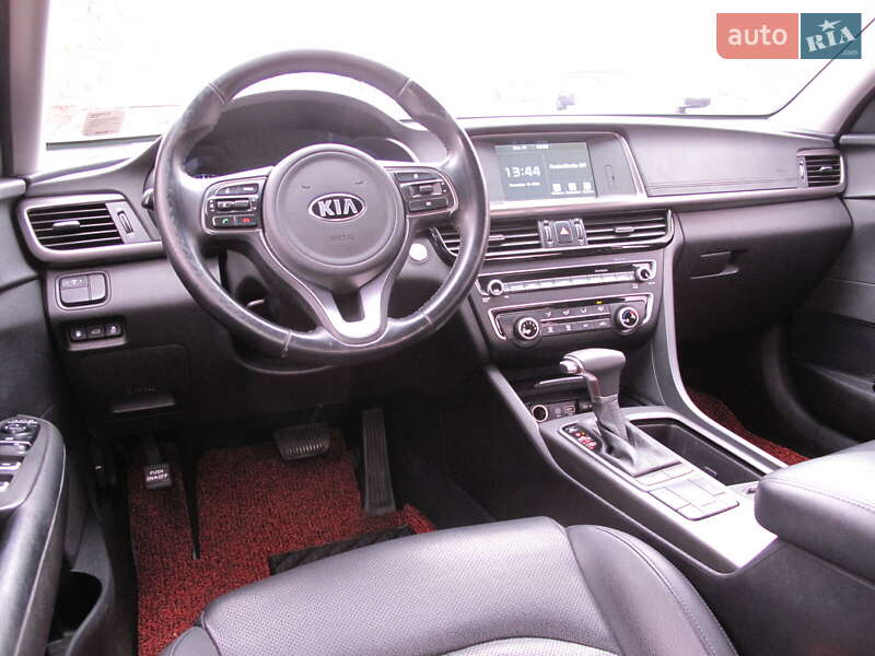 Седан Kia K5 2017 в Києві фото 38 Седан Kia K5 2017 в Києві