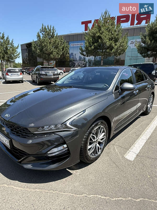 Седан Kia K5 2020 в Одесі