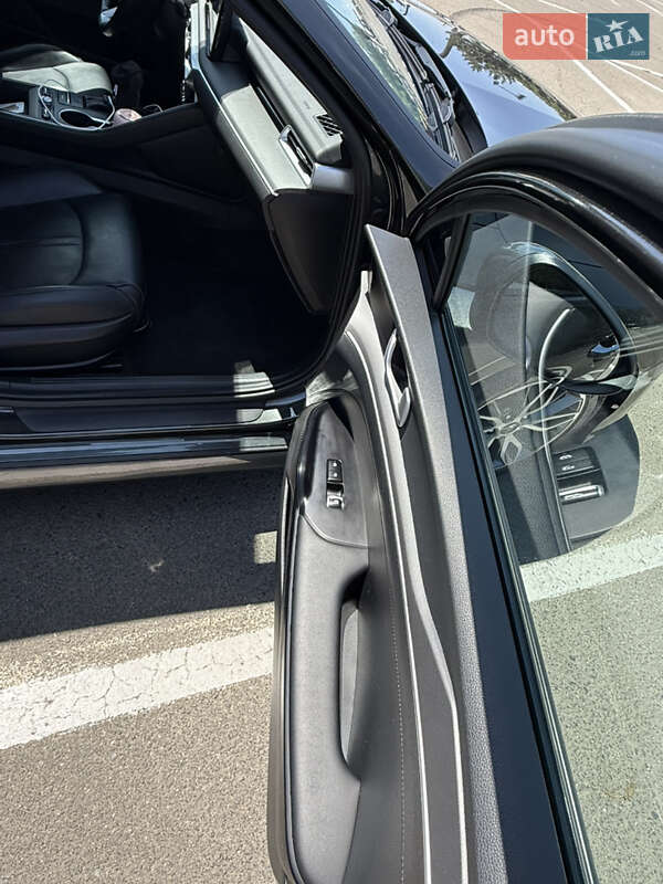 Седан Kia K5 2020 в Одесі