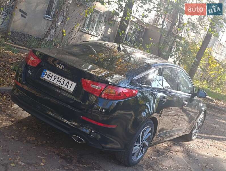 Седан Kia K5 2014 в Одесі