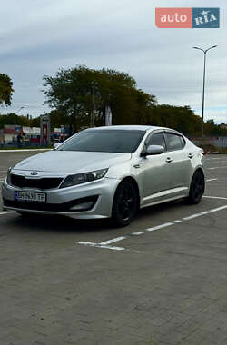Седан Kia K5 2012 в Одесі