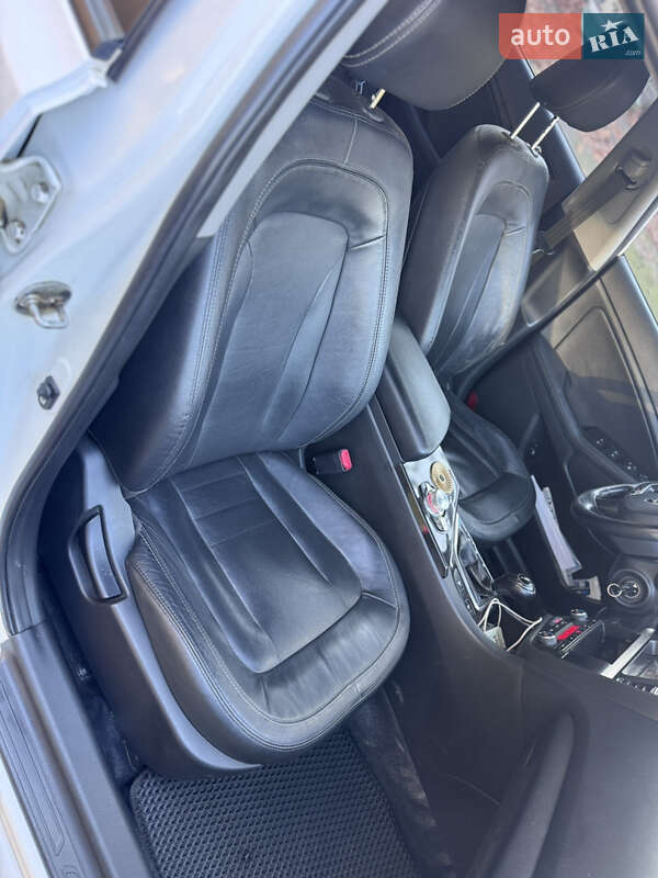 Седан Kia K5 2012 в Одесі