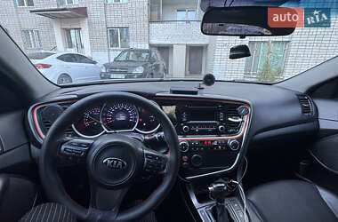 Седан Kia K5 2014 в Києві