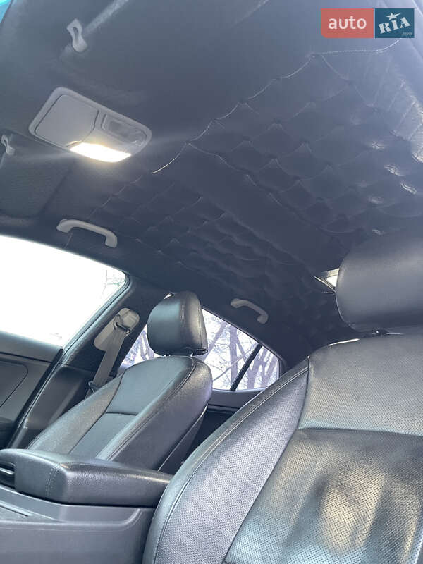 Седан Kia K5 2013 в Киеве