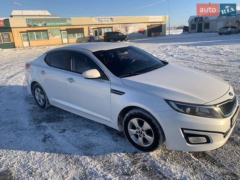 Седан Kia K5 2014 в Переяславі