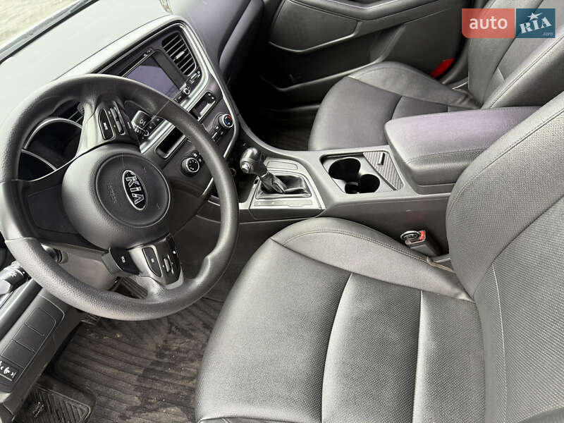 Седан Kia K5 2014 в Николаеве фото 11 Седан Kia K5 2014 в Николаеве