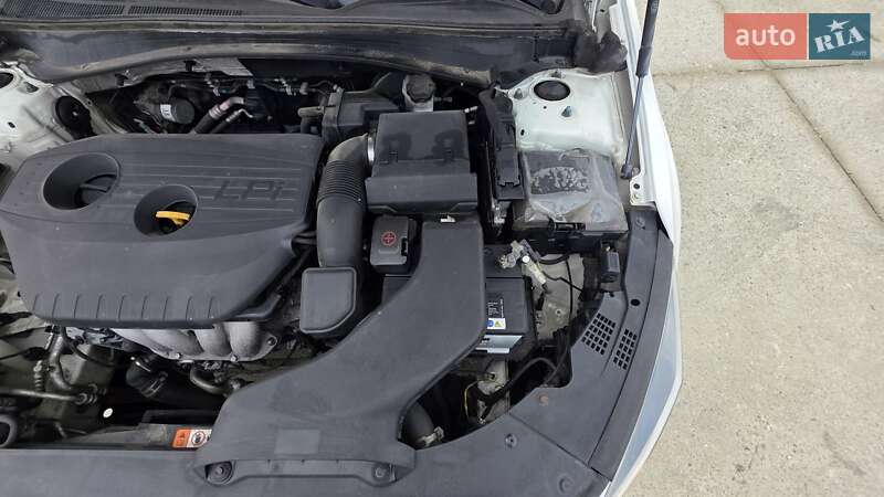 Седан Kia K5 2018 в Києві